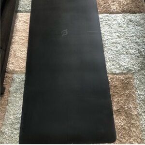 Peloton Workout Yoga Mat Used like New